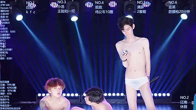 AOA-TYR live XXX chat