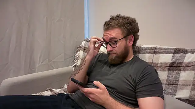 Bear_bear_'s Live XXX Chat