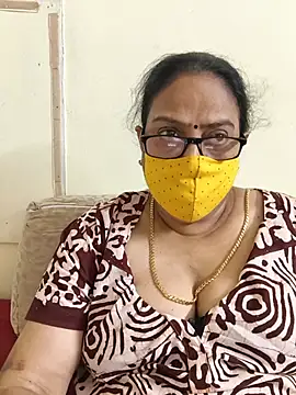 Chat +18 de jyosthna ao vivo