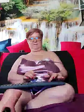Chatroom XXX en direct de QueenPammy1
