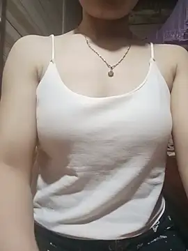 Chat +18 de LucyyLy ao vivo