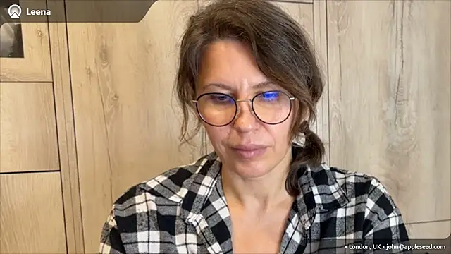 Linoria Live XXX-Chat