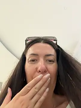 Chat +18 de eveangelll ao vivo