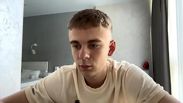 SoloFury Live XXX Chat