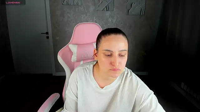 Elizabet_Colllins' Live XXX Chat