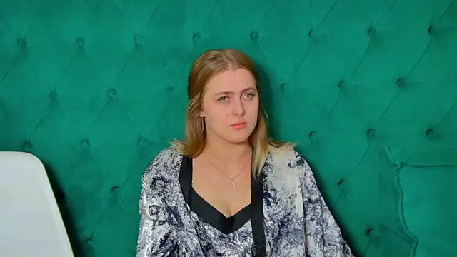 EllaBells – Naživo XXX chat
