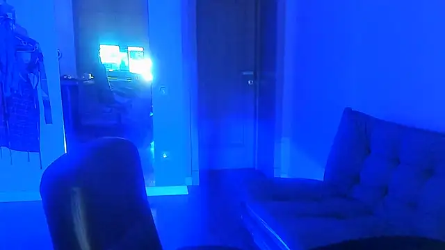 Di_na_Bell Adlı Modelin Canlı XXX Sohbeti