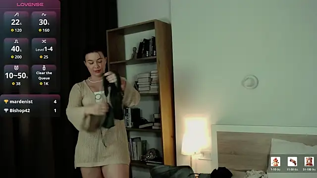 HermioneMoon Adlı Modelin Canlı XXX Sohbeti