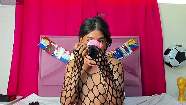 Chatroom XXX en direct de Hopemoretti
