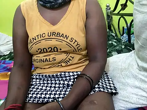 tamil_sumathi Live XXX Chat