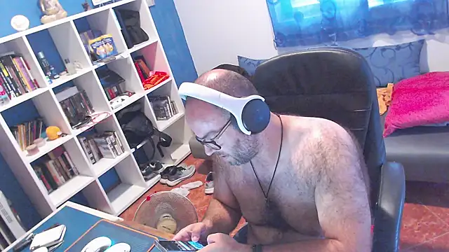 Show de ravingr4d4 na webcam
