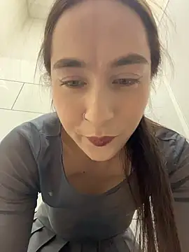 Chat XXX ao vivo de Holly_Play