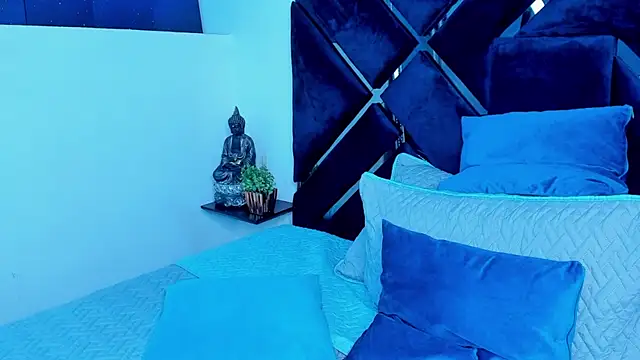 Emmet_CollinsJS 现场XXX聊天