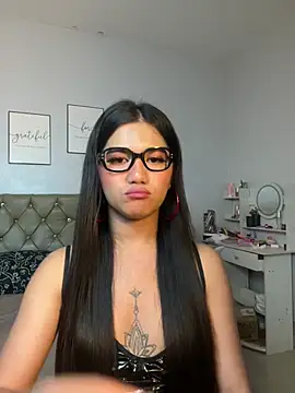 Czat XXX na żywo – JassmineLove