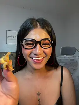 Živý XXX chat JassmineLove