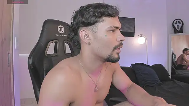 justin_lenoxn Live XXX chat