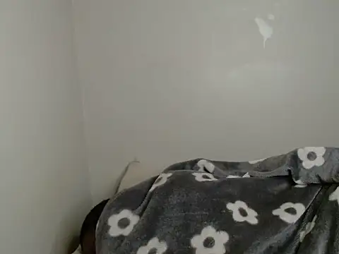 Icy-xxx Chat XXX in diretta