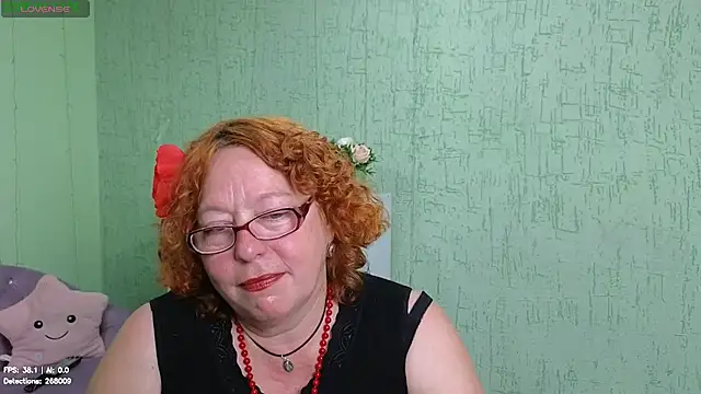 Chat XXX ao vivo de Fara_Flutte
