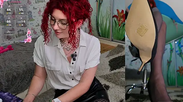 SmokyRose élő XXX-chatje