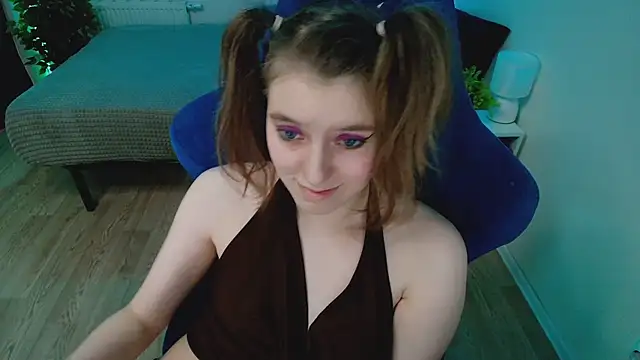 Chatroom XXX en direct de CranberryHot
