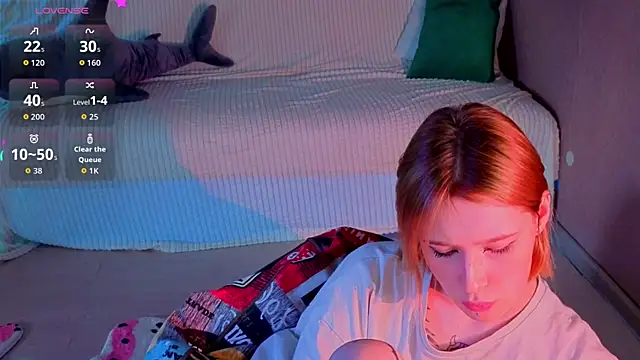 two_gerls_here 现场XXX聊天