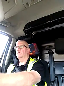 PhilM2001 Chat XXX live