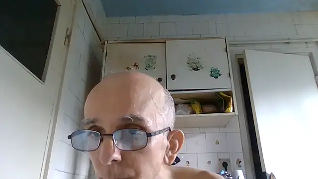 צ'אט XXX בשידור חי של mariusica1@xh
