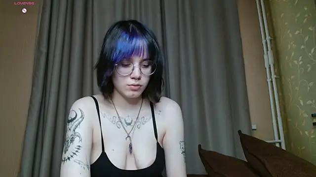 Živý XXX chat KellePourier