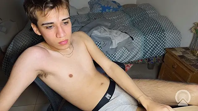 kevinnoff19's Live XXX Chat