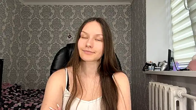 ShaylaChong 现场XXX聊天