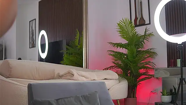 Abbela_White 现场XXX聊天
