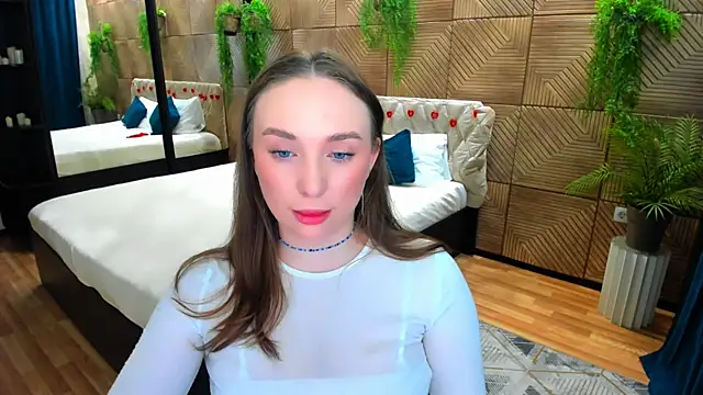 TrueReincarnation Live XXX Chat