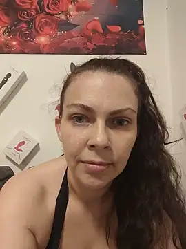 Chatroom XXX en direct de Lea_Fontaine