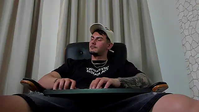 ClintMasters – webcam-show