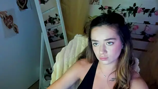 Bella_XOのライブXXXチャット
