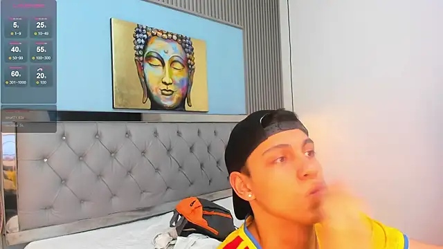Ethanx18_ – Naživo XXX chat