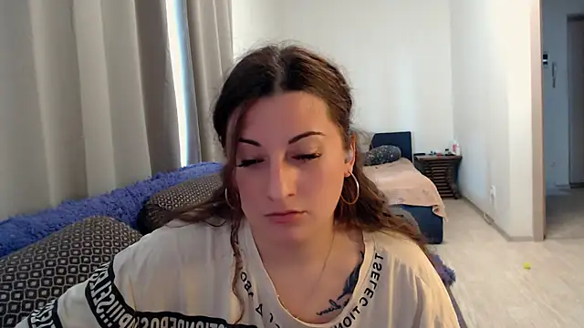 Chat +18 de Helen_Adams_ ao vivo