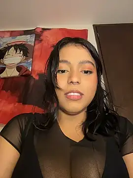 Naiara_sex 现场XXX聊天