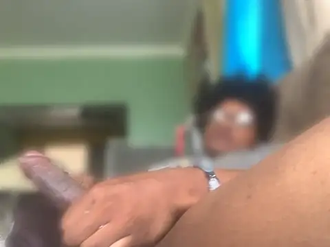 MelHorny03's Live XXX Chat