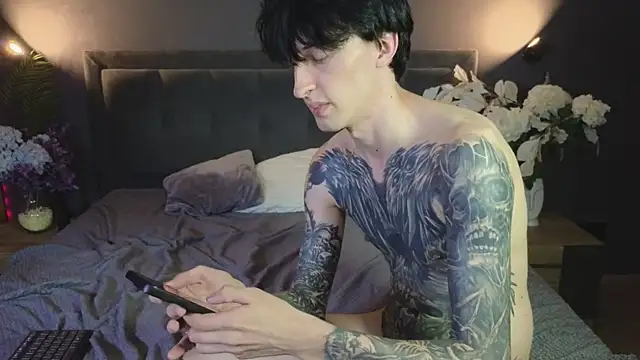 XXX chat uživo modela Martin_Jin
