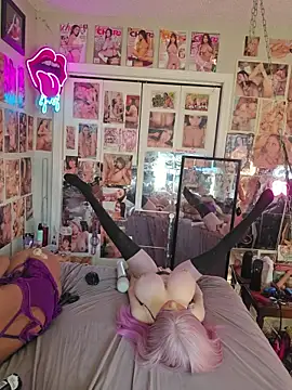luvs2cumm69's Live XXX Chat
