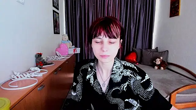 MiniLysii live XXX chat