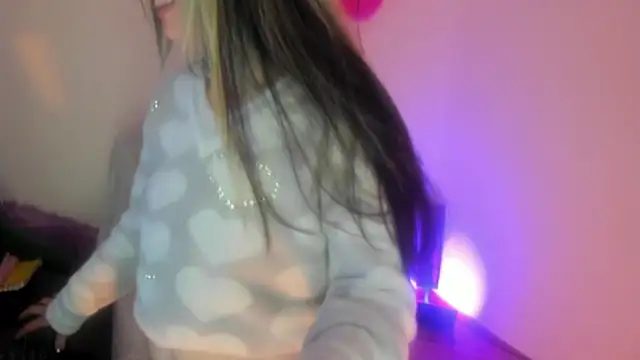 Chat +18 de Sammysammy_ ao vivo