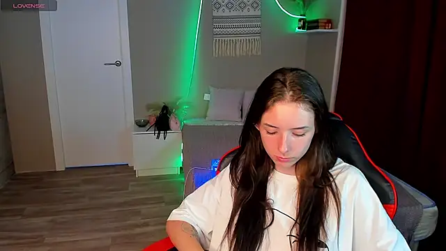 Chat +18 de AnnaOddy ao vivo