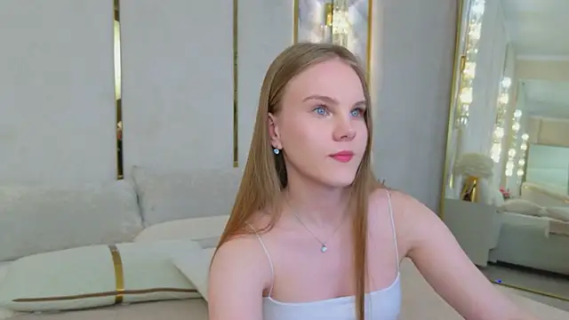 Lili_Lohan 现场XXX聊天