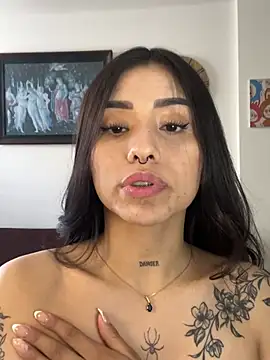 ananya_sex1: онлайн-секс-чат