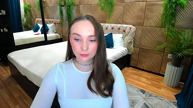TrueReincarnation Live XXX-chat