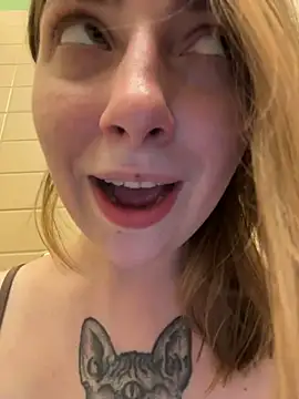 Chat +18 de Sunny___Bunny ao vivo