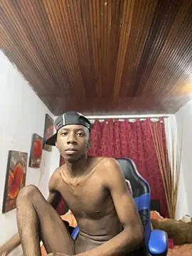 milo018 现场XXX聊天