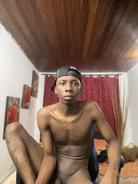 milo018 现场XXX聊天